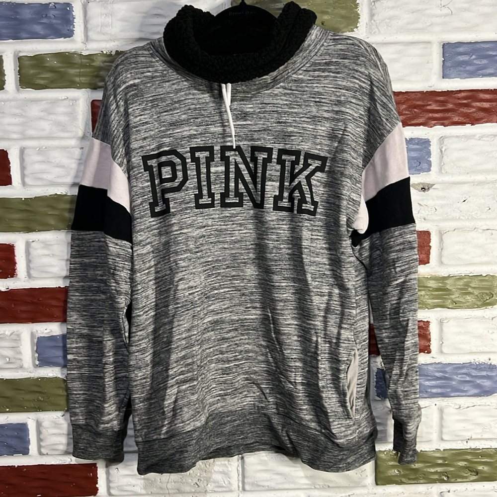Victoria's Secret PINK NWOT Sherpa Cowl Neck Pullover‎ Sweatshirt - Size Small